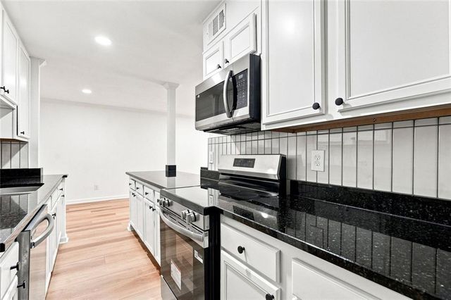 5095 Roswell Road 209, Sandy Springs, GA 30342