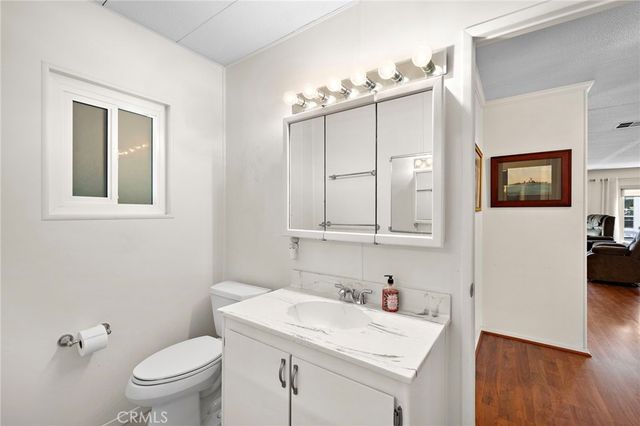 24001 Muirlands Boulevard 122, Lake Forest, CA 92630