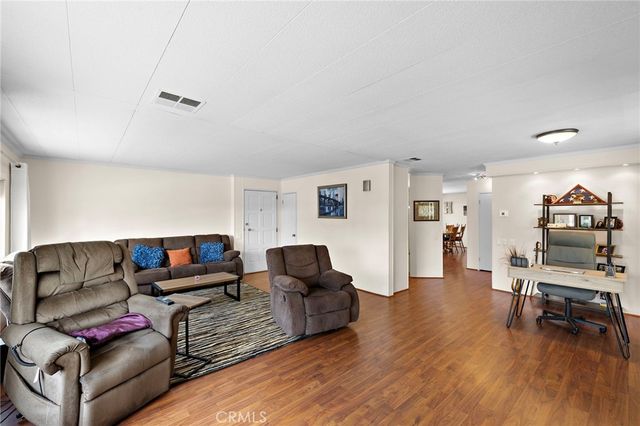 24001 Muirlands Boulevard 122, Lake Forest, CA 92630