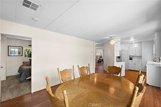 24001 Muirlands Boulevard 122, Lake Forest, CA 92630