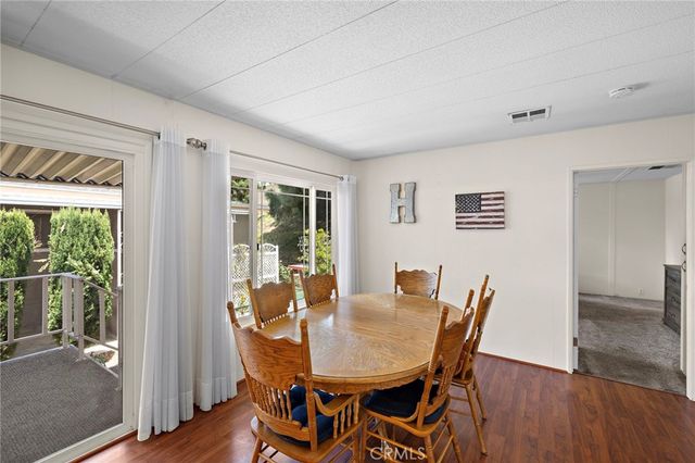 24001 Muirlands Boulevard 122, Lake Forest, CA 92630