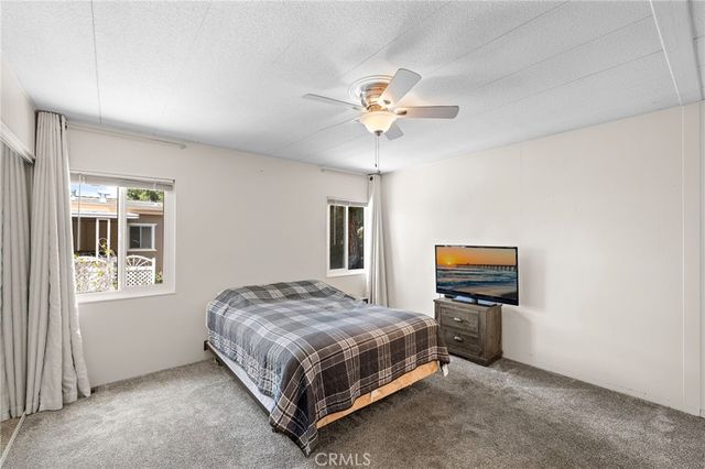 24001 Muirlands Boulevard 122, Lake Forest, CA 92630