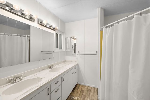 24001 Muirlands Boulevard 122, Lake Forest, CA 92630