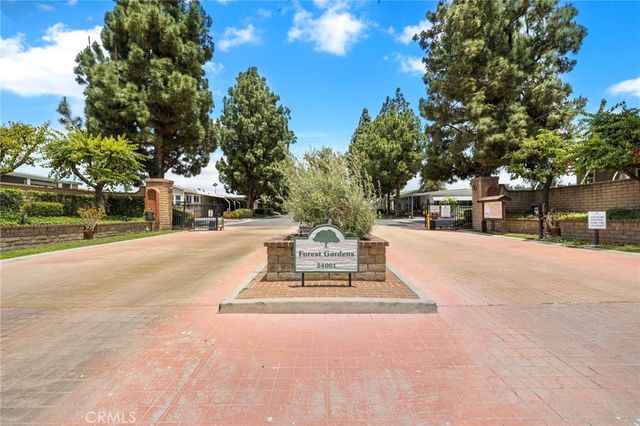 24001 Muirlands Boulevard 122, Lake Forest, CA 92630