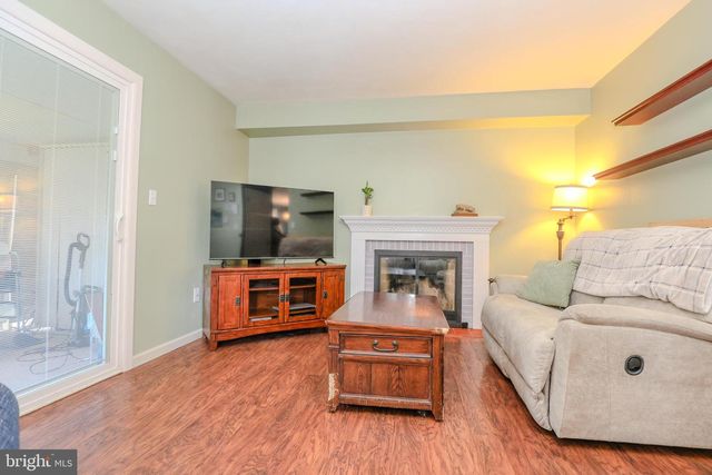 998 E MAPLE ST, Palmyra, PA 17078