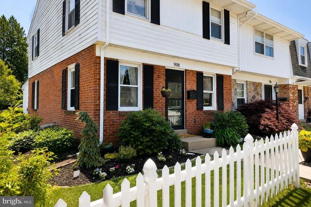 998 E MAPLE ST, Palmyra, PA 17078