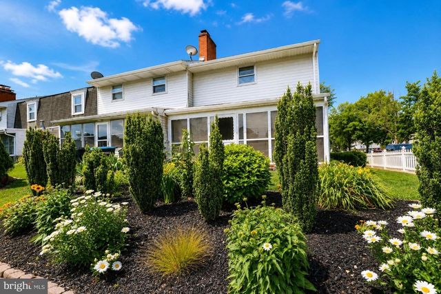 998 E MAPLE ST, Palmyra, PA 17078