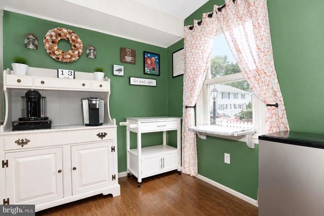 998 E MAPLE ST, Palmyra, PA 17078