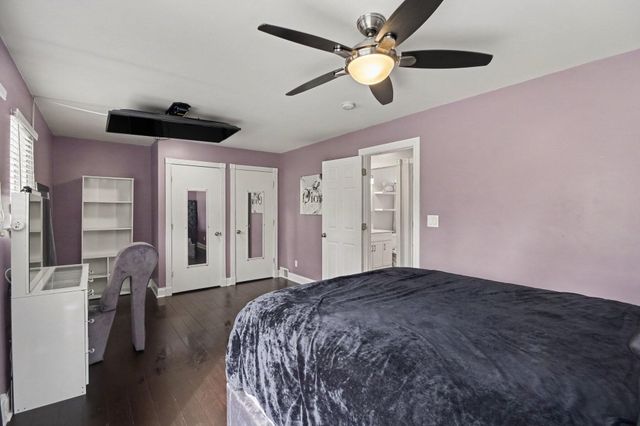 5321 Bedford Street, Dearborn Heights, MI 48125