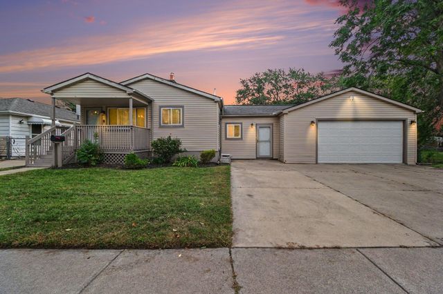 5321 Bedford Street, Dearborn Heights, MI 48125