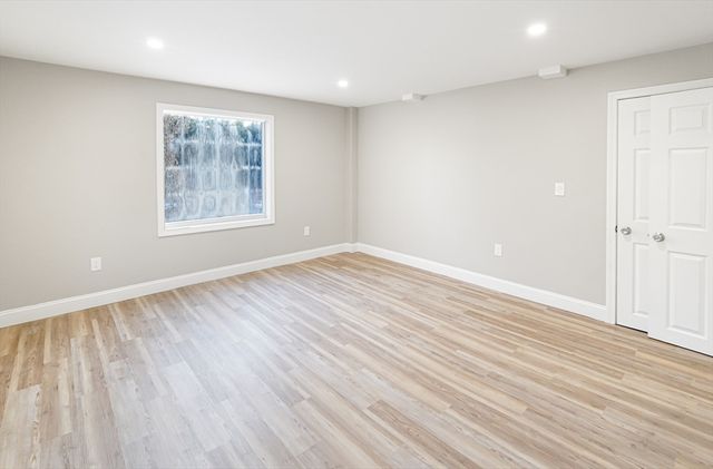 98 Southville B, Southborough, MA 01772