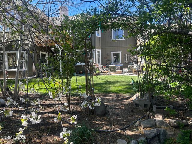 350 Old Washoe Circle, Washoe Valley, NV 89704