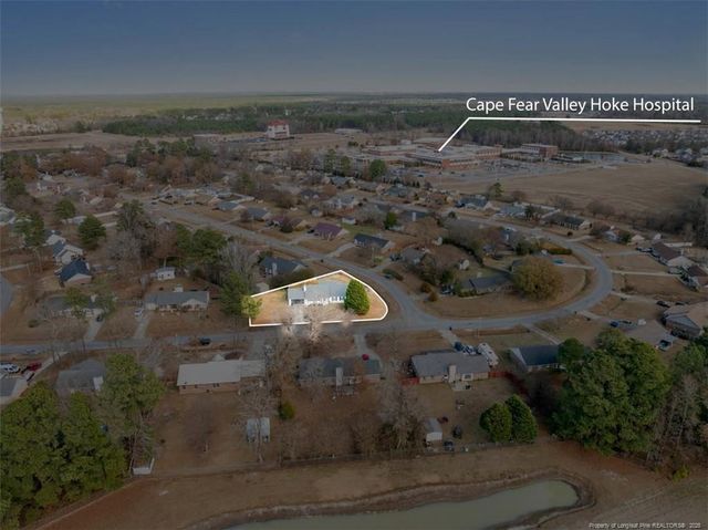 410 Woodberry Circle, Raeford, NC 28376