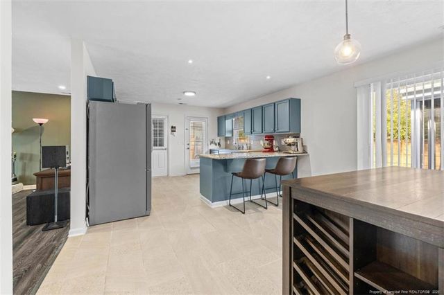 410 Woodberry Circle, Raeford, NC 28376