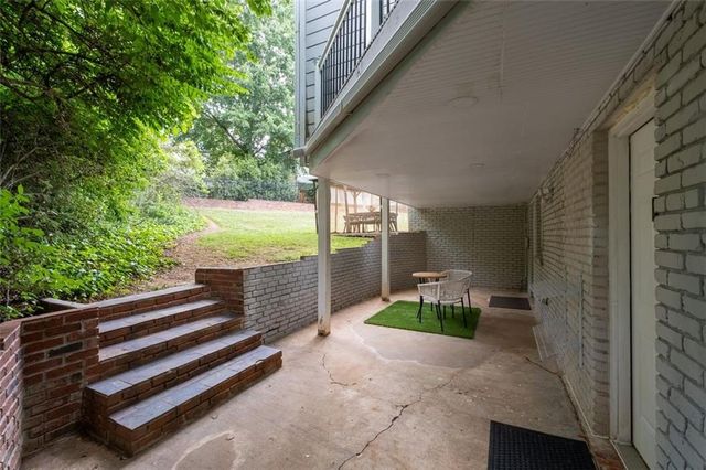 2842 Briarcliff Road NE, Atlanta, GA 30329