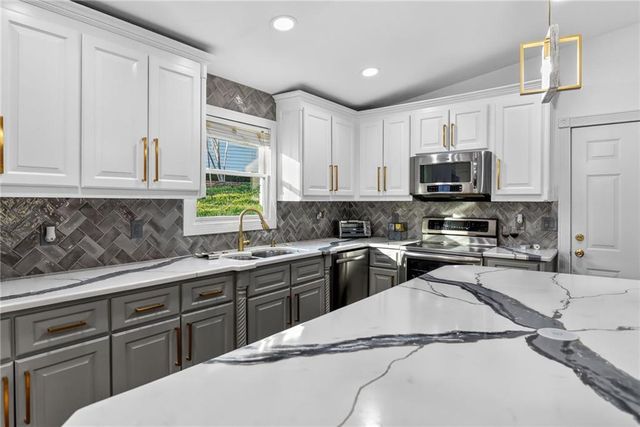 2842 Briarcliff Road NE, Atlanta, GA 30329