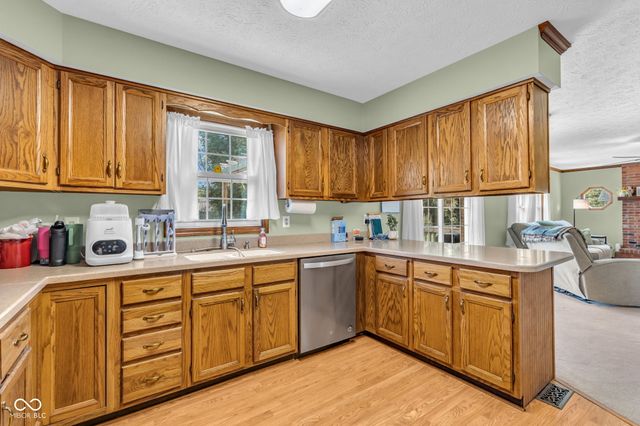 12225 Sunrise Drive, Indianapolis, IN 46229