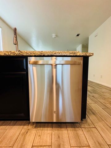 12318 Skyview Rise Court Court, Houston, TX 77047