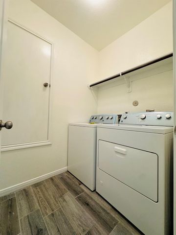 12318 Skyview Rise Court Court, Houston, TX 77047