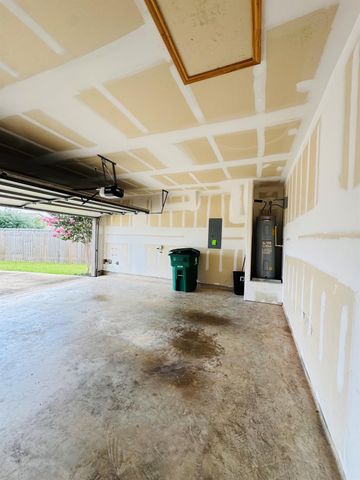 12318 Skyview Rise Court Court, Houston, TX 77047