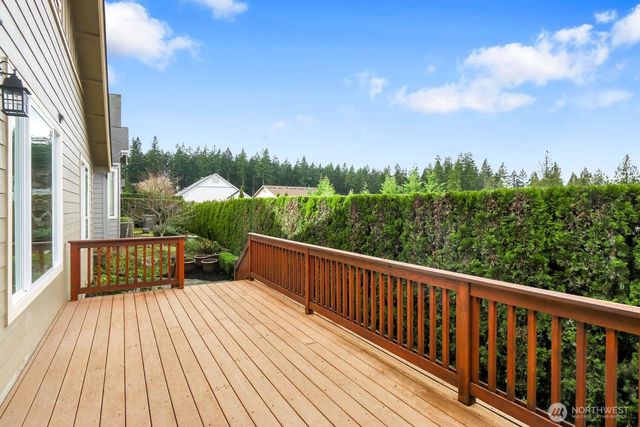 23042 NE 128th Place, Redmond, WA 98053