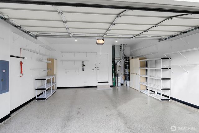 23042 NE 128th Place, Redmond, WA 98053