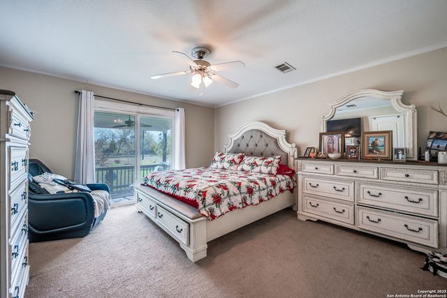 9233 Nelson Rd., San Antonio, TX 78252