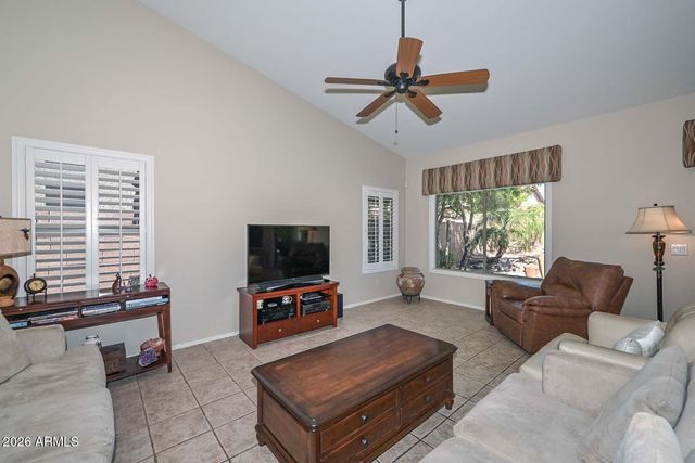 9206 W LONE CACTUS Drive, Peoria, AZ 85382