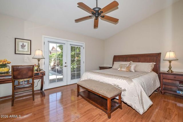 9206 W LONE CACTUS Drive, Peoria, AZ 85382