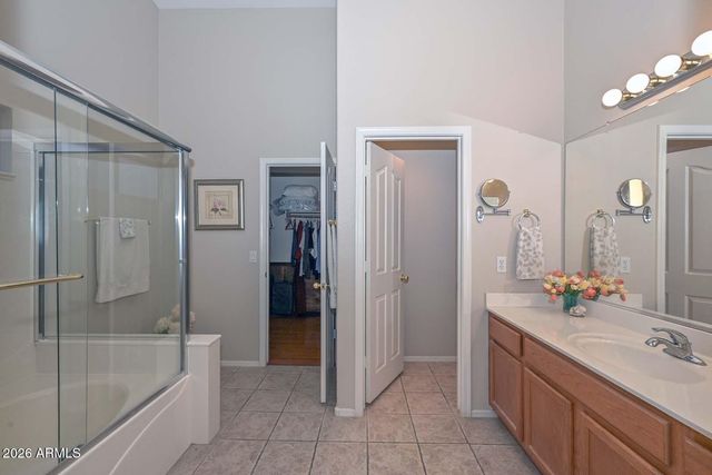 9206 W LONE CACTUS Drive, Peoria, AZ 85382