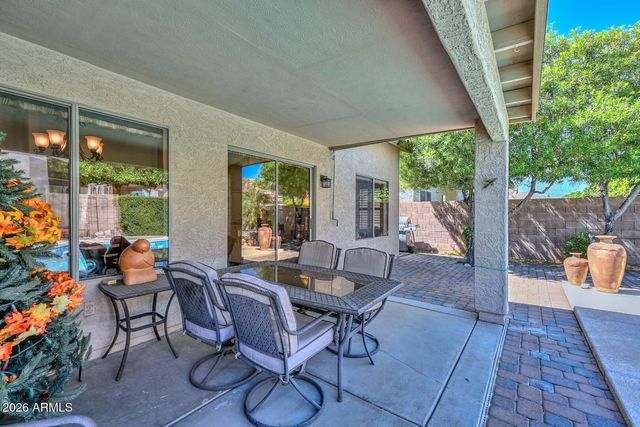 9206 W LONE CACTUS Drive, Peoria, AZ 85382