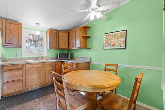 2910 FAST TROT TRAIL, Lake Wales, FL 33898