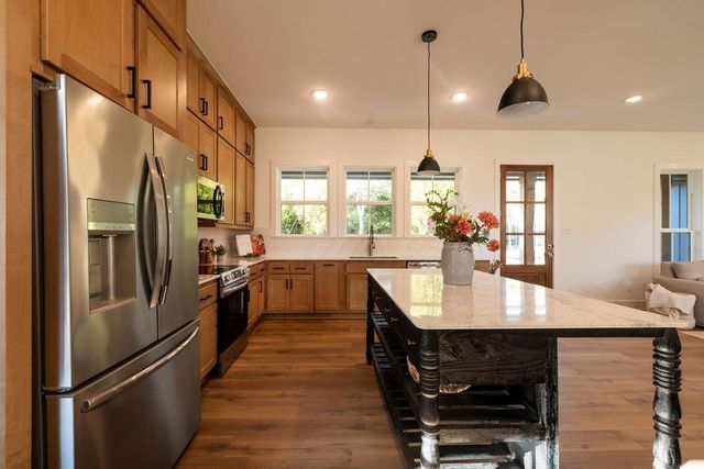 238 Chappell Grove Lane, Chappell Hill, TX 77426