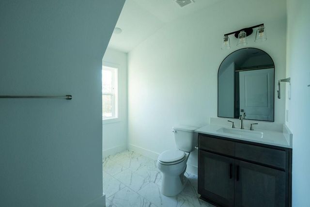 238 Chappell Grove Lane, Chappell Hill, TX 77426