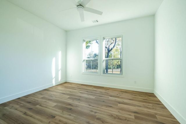 238 Chappell Grove Lane, Chappell Hill, TX 77426