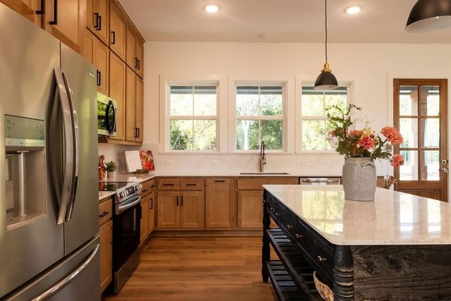 238 Chappell Grove Lane, Chappell Hill, TX 77426