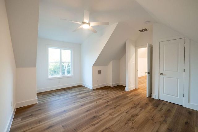 238 Chappell Grove Lane, Chappell Hill, TX 77426