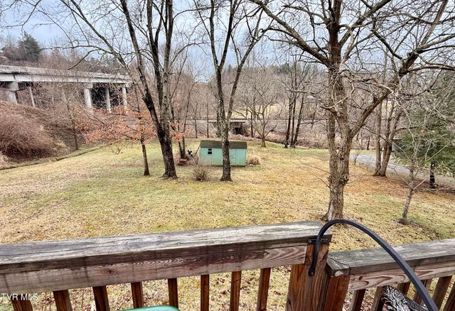 720 East Front Street, Coeburn, VA 24230