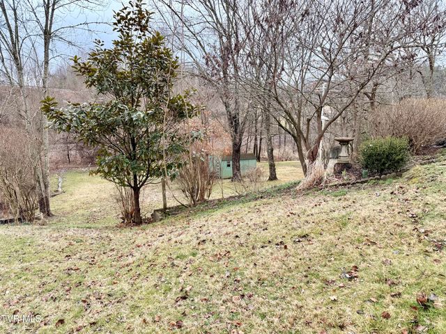 720 East Front Street, Coeburn, VA 24230