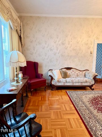 720 East Front Street, Coeburn, VA 24230