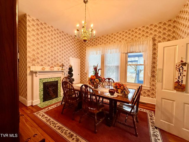 720 East Front Street, Coeburn, VA 24230