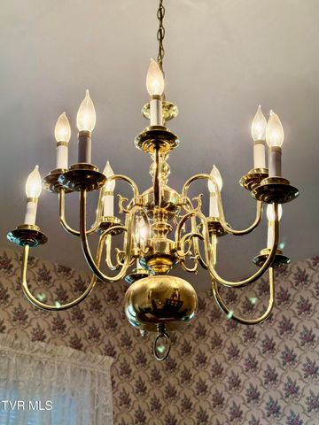 720 East Front Street, Coeburn, VA 24230