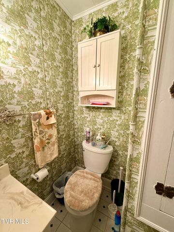 720 East Front Street, Coeburn, VA 24230