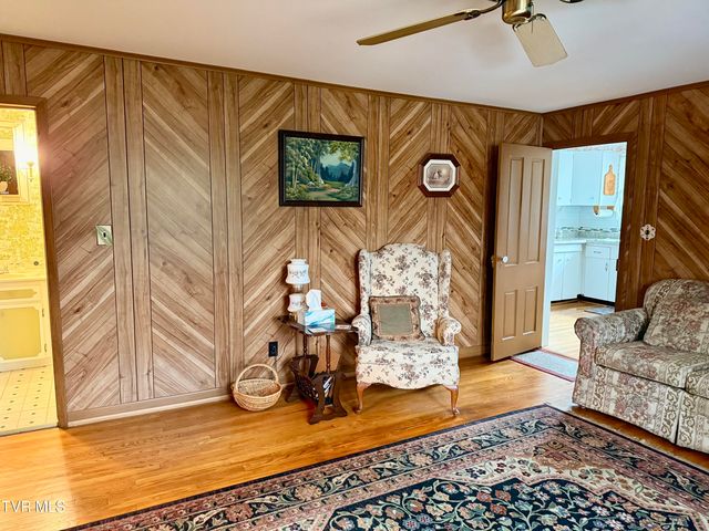 720 East Front Street, Coeburn, VA 24230