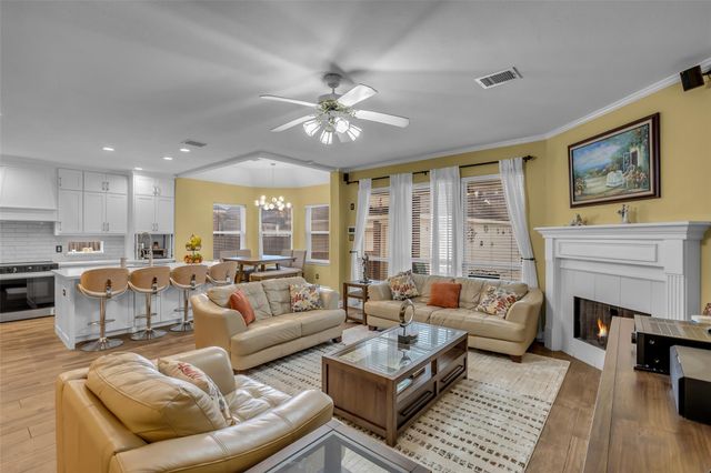 14523 Wadlington Drive, Houston, TX 77044