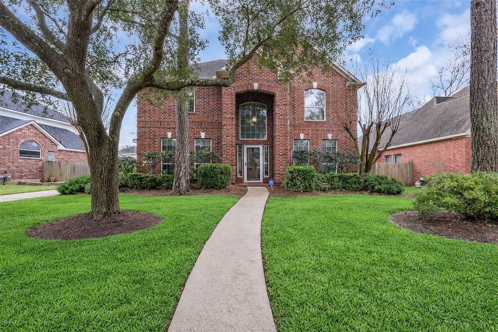 14523 Wadlington Drive, Houston, TX 77044