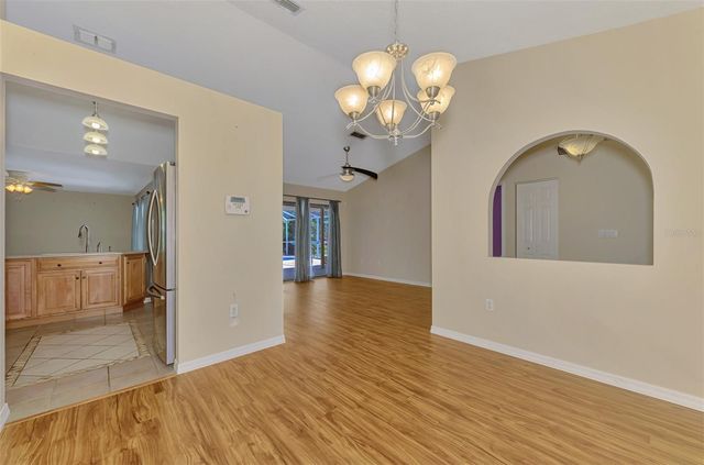 7805 38TH COURT E, Sarasota, FL 34243