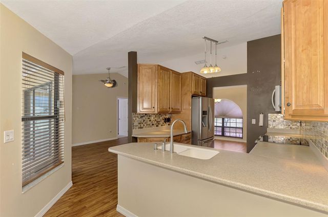 7805 38TH COURT E, Sarasota, FL 34243