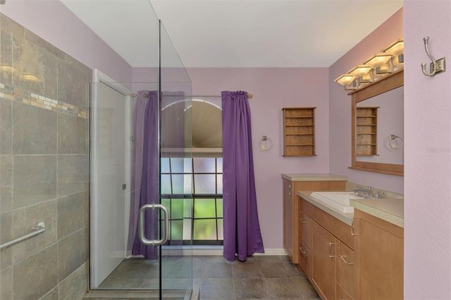 7805 38TH COURT E, Sarasota, FL 34243