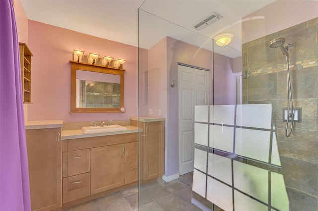 7805 38TH COURT E, Sarasota, FL 34243